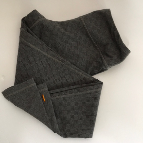 Lucy Grey legging - Picture 2 of 5